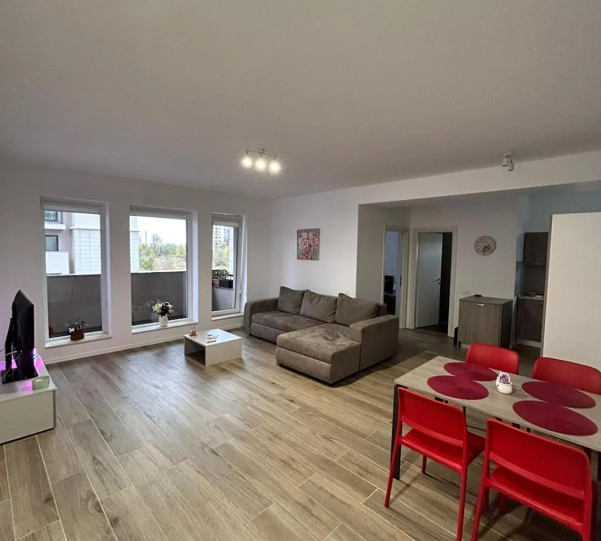 Summit Stay Apartment Bucharest